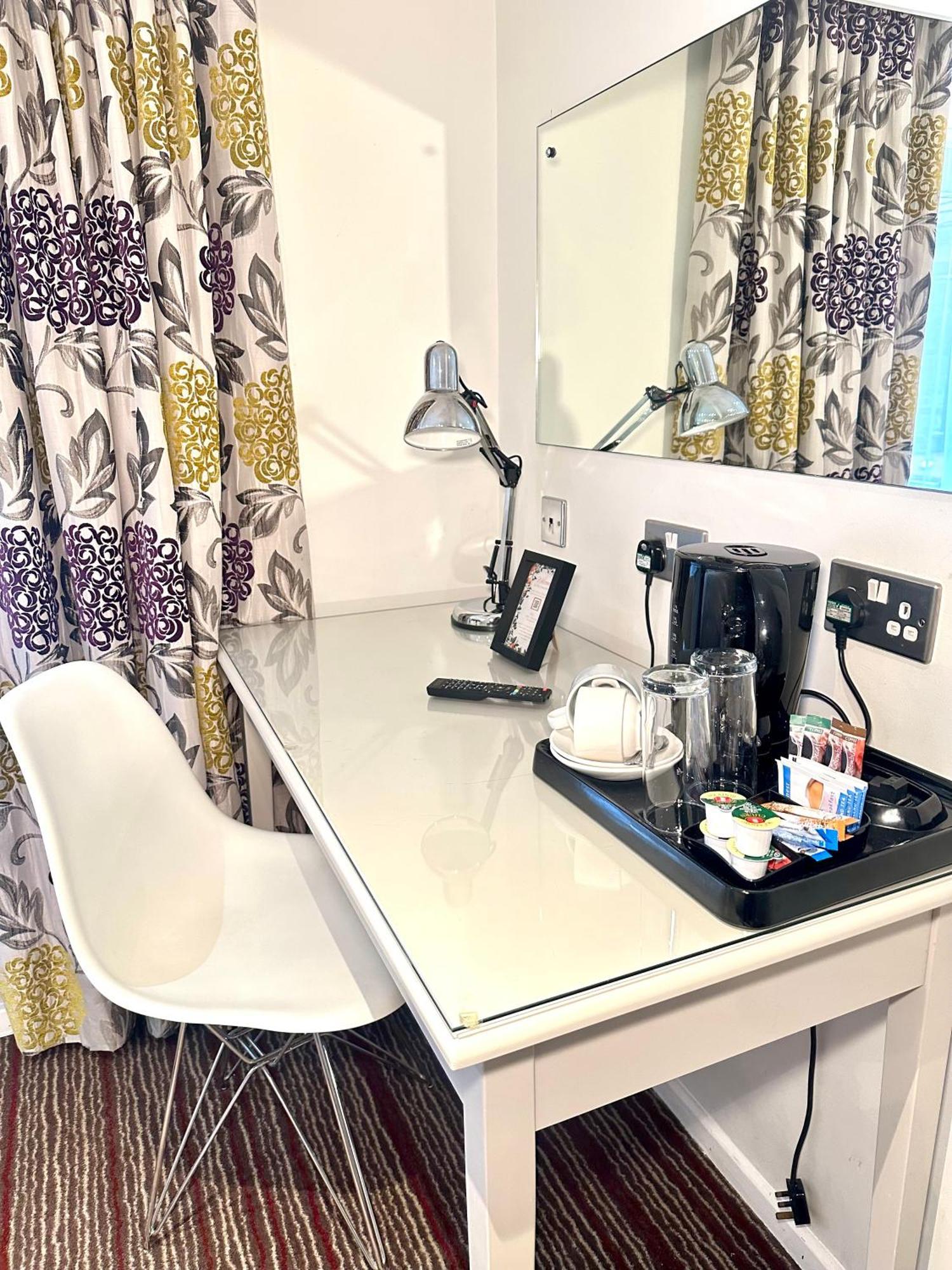 The Casa Hotel, Sure Hotel Collection By Best Western Yateley Ngoại thất bức ảnh